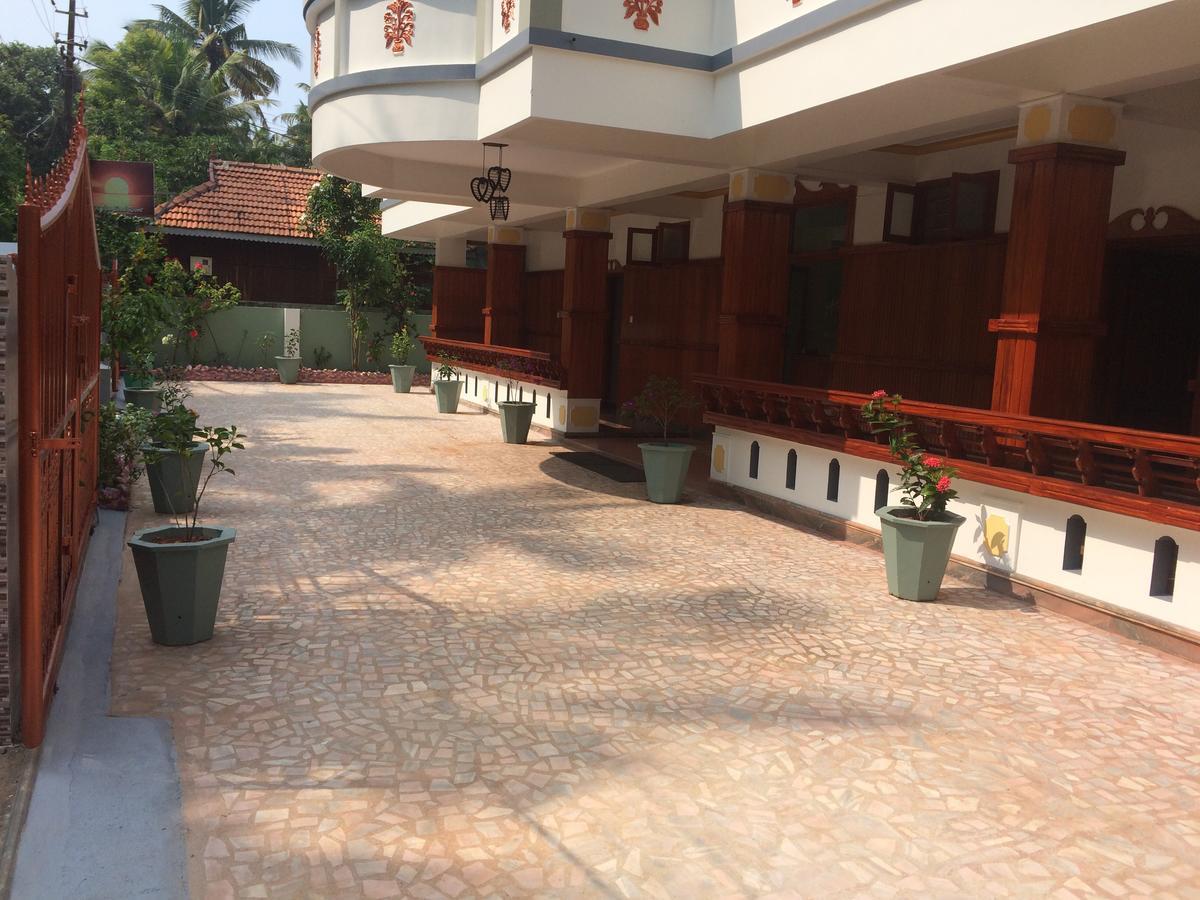 Seawin Beach Resort Varkala Kültér fotó