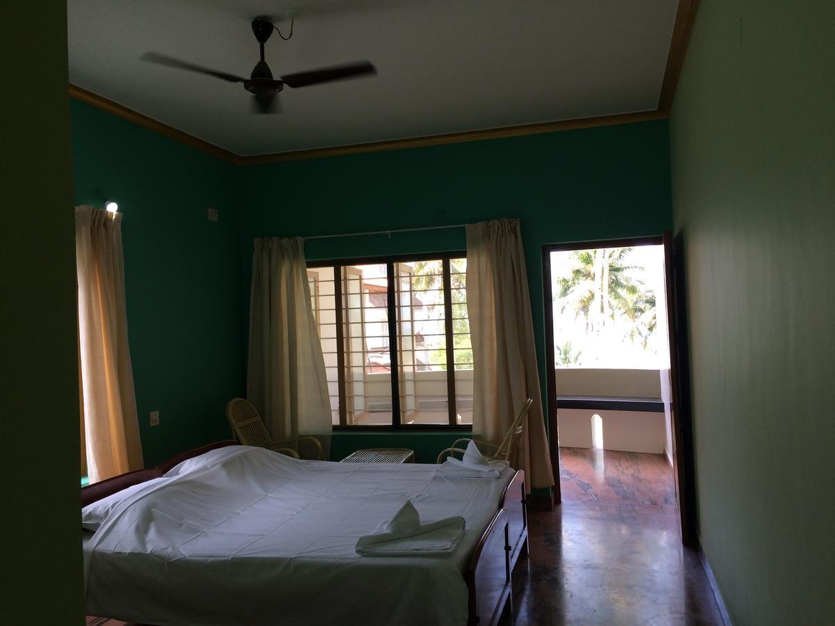 Seawin Beach Resort Varkala Kültér fotó