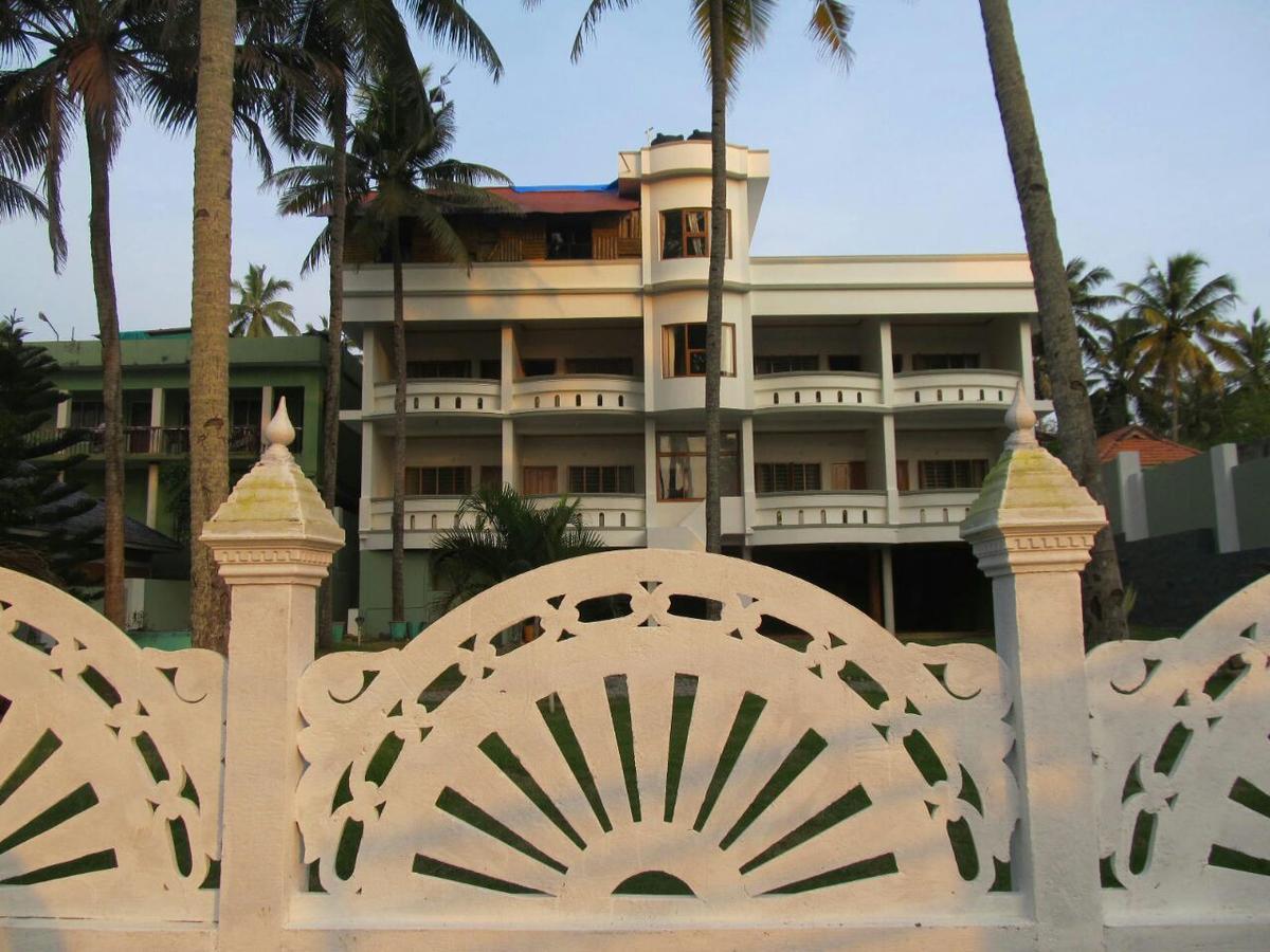 Seawin Beach Resort Varkala Kültér fotó