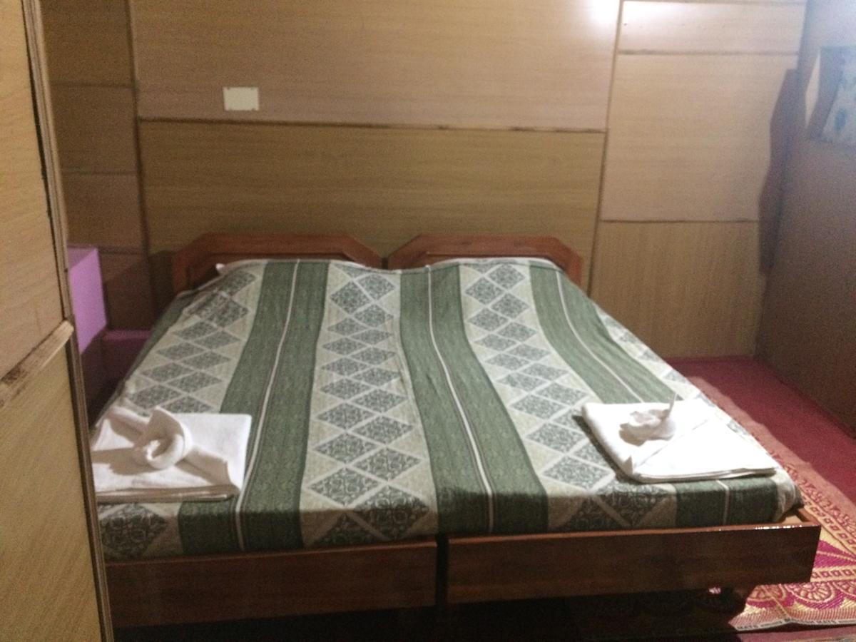 Seawin Beach Resort Varkala Kültér fotó