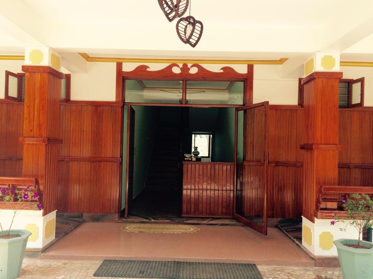 Seawin Beach Resort Varkala Kültér fotó